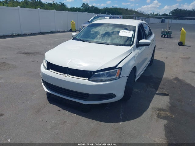 Volkswagen Jetta 1.8t Se