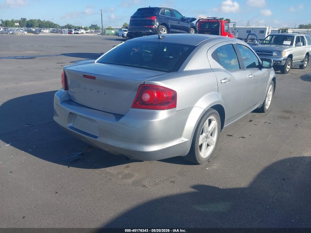 Dodge Avenger Se