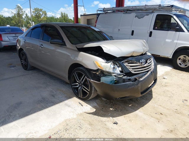 Salvage Toyota Camry Image