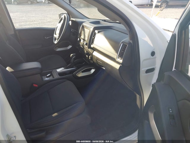 Nissan Frontier Sv 4x4
