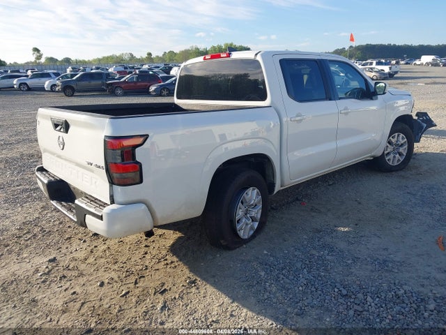 Nissan Frontier Sv 4x4