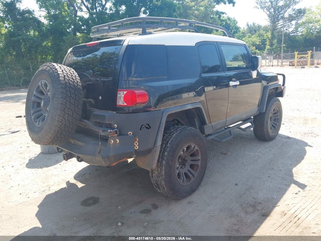 Toyota FJ Cruiser