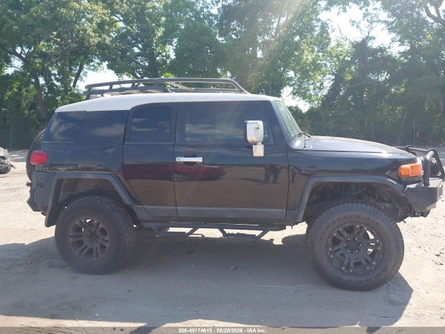 Toyota FJ Cruiser