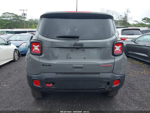 Jeep Renegade Trailhawk 4x4
