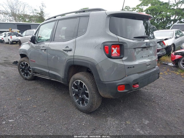 Jeep Renegade Trailhawk 4x4