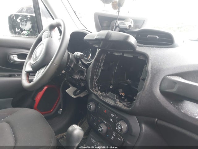 Jeep Renegade Trailhawk 4x4