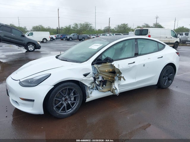 Tesla Model 3 Rear-wheel Drive
