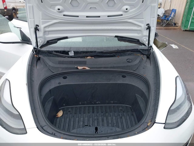 Tesla Model 3 Rear-wheel Drive