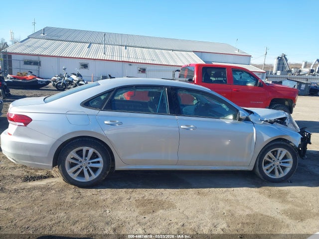 Volkswagen Passat 2.0t S