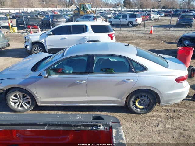 Volkswagen Passat 2.0t S