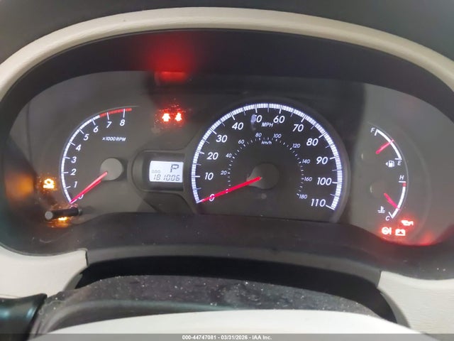 Toyota Sienna Le V6 8 Passenger