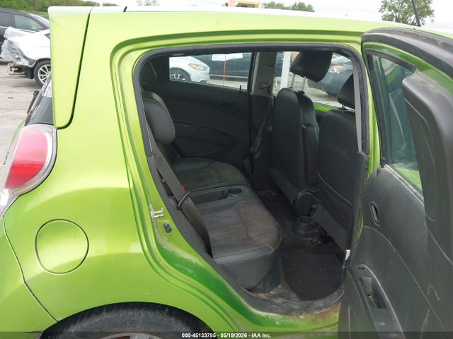 Chevrolet Spark 1lt Cvt
