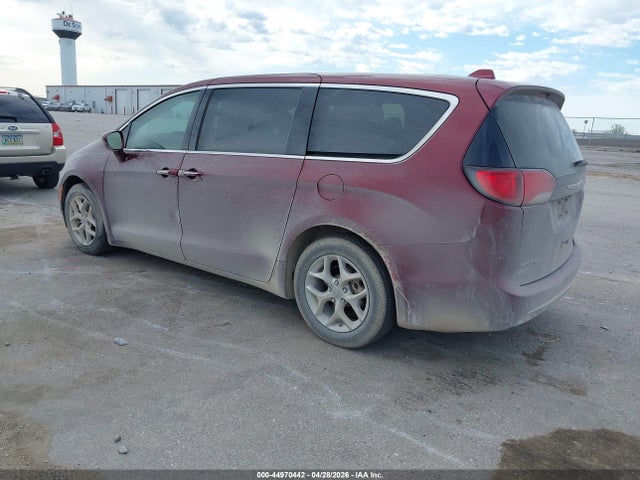 Chrysler Pacifica Touring Plus