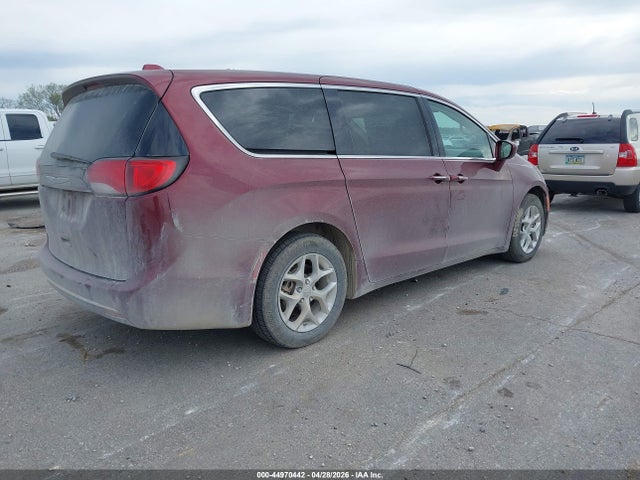 Chrysler Pacifica Touring Plus