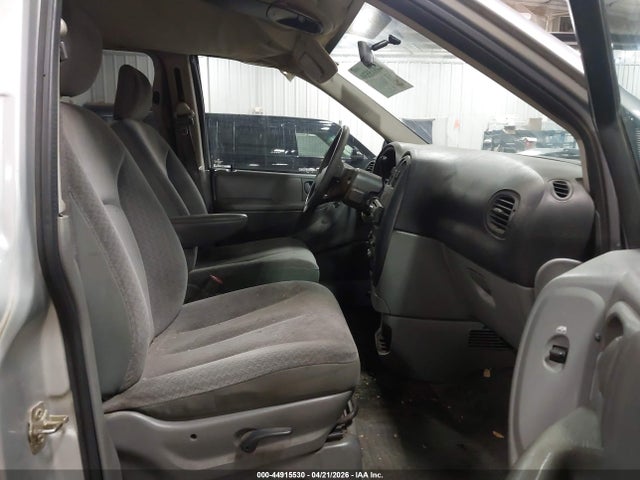 Dodge Caravan Sxt
