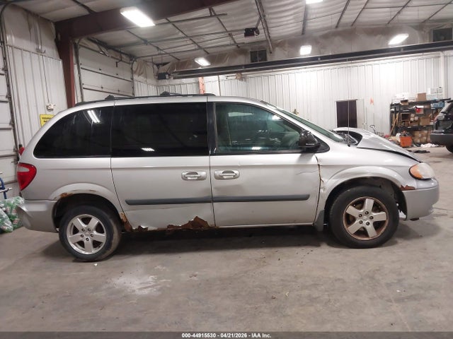 Dodge Caravan Sxt