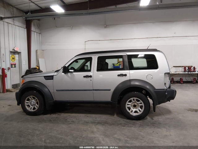 Dodge Nitro Sxt