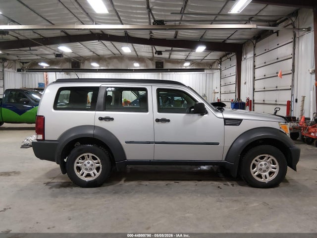 Dodge Nitro Sxt