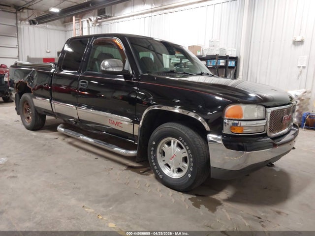 Salvage GMC Sierra 1500 Image