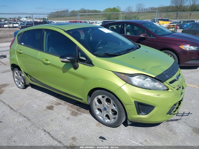 Salvage Ford Fiesta Image