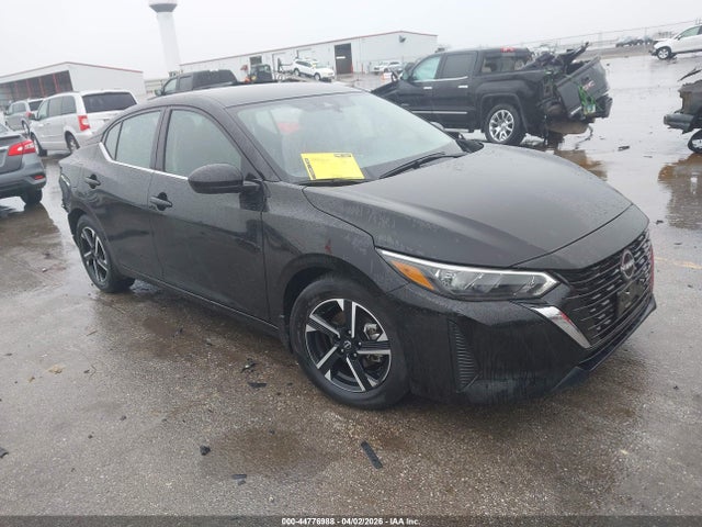 Salvage Nissan Sentra Image