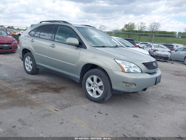 Salvage Lexus RX Image