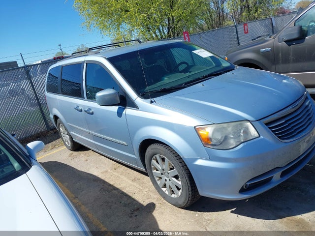 Salvage Chrysler Town & Country Image