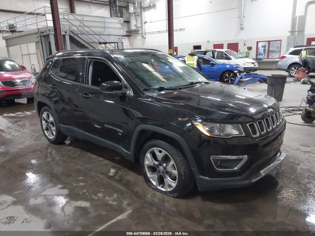 Salvage Jeep Compass Image