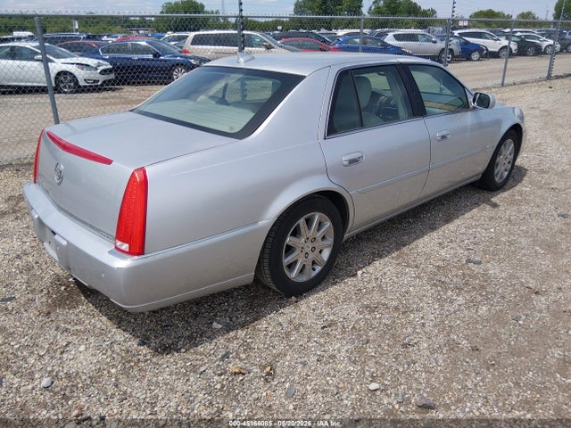 Cadillac DTS 1sd