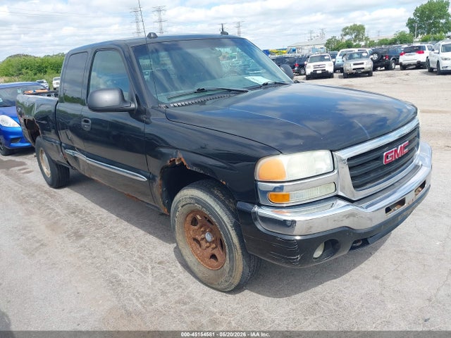 Salvage GMC Sierra 1500 Image