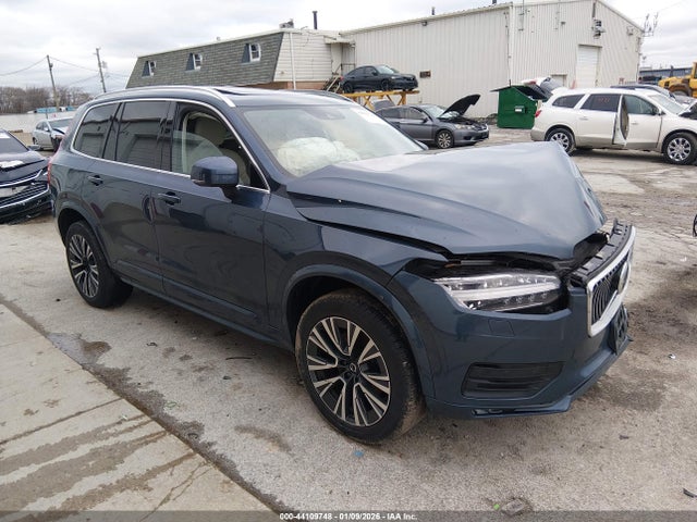 Salvage Volvo XC90 Image