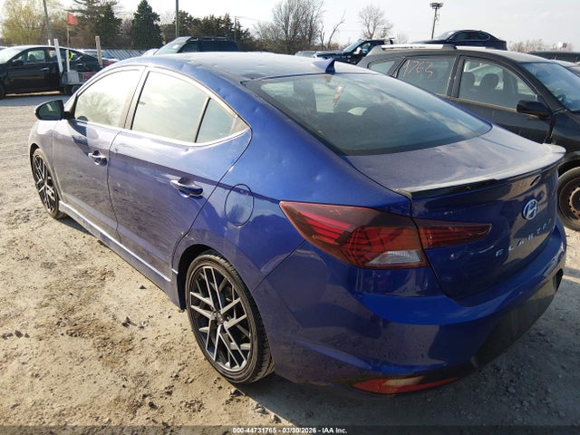Hyundai ELANTRA Sport