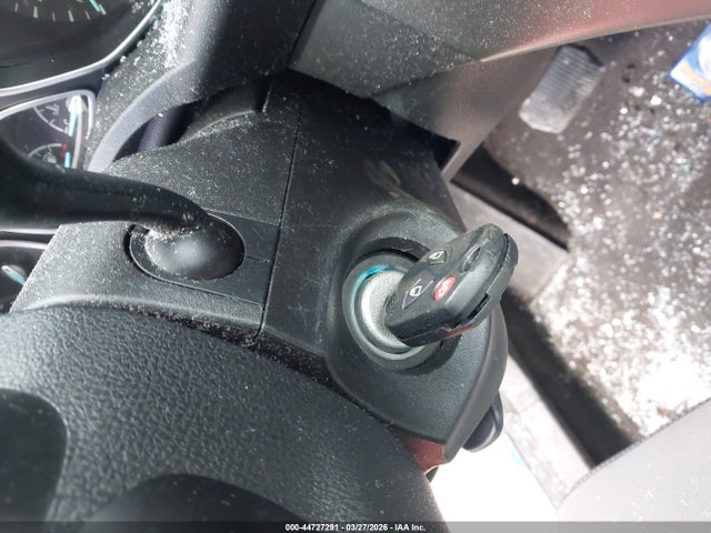 Ford Escape S