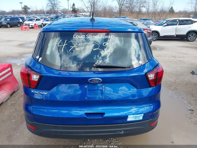 Ford Escape S