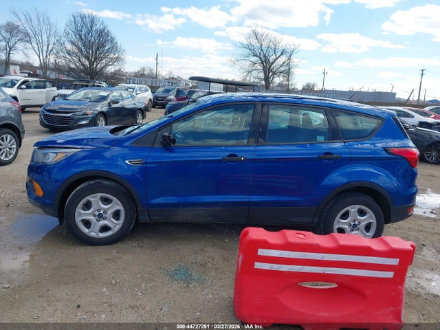 Ford Escape S