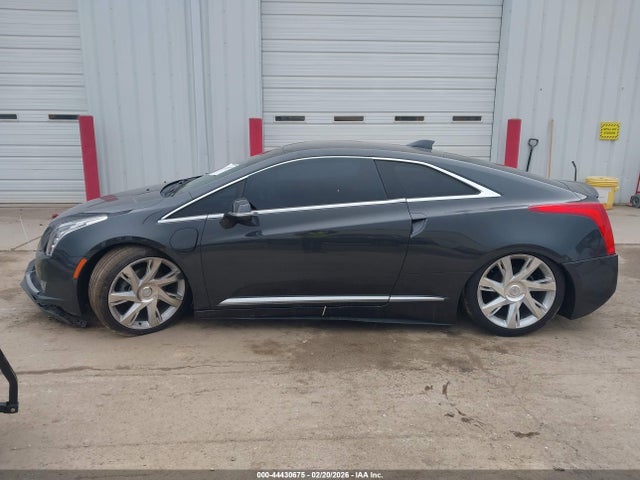 Cadillac ELR Standard