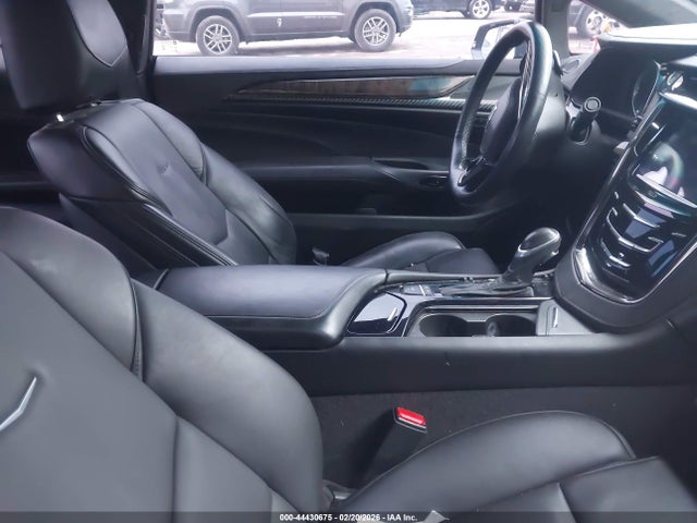 Cadillac ELR Standard