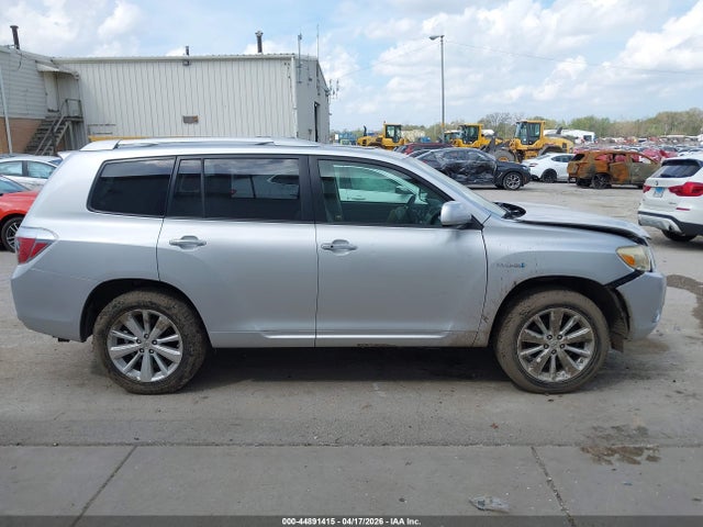 Toyota Highlander Limited V6