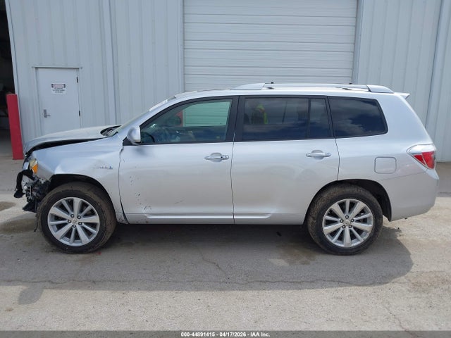 Toyota Highlander Limited V6