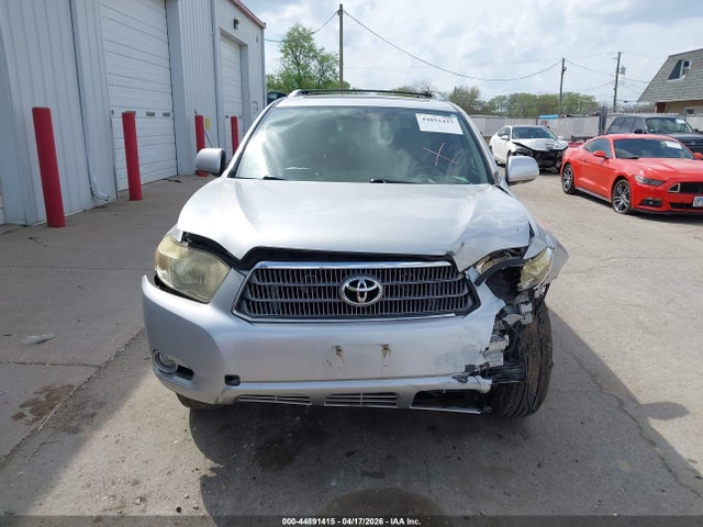 Toyota Highlander Limited V6