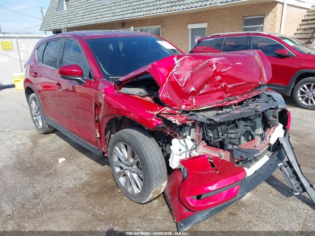 Salvage Mazda Cx Image