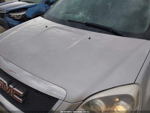 GMC Acadia Sle-1