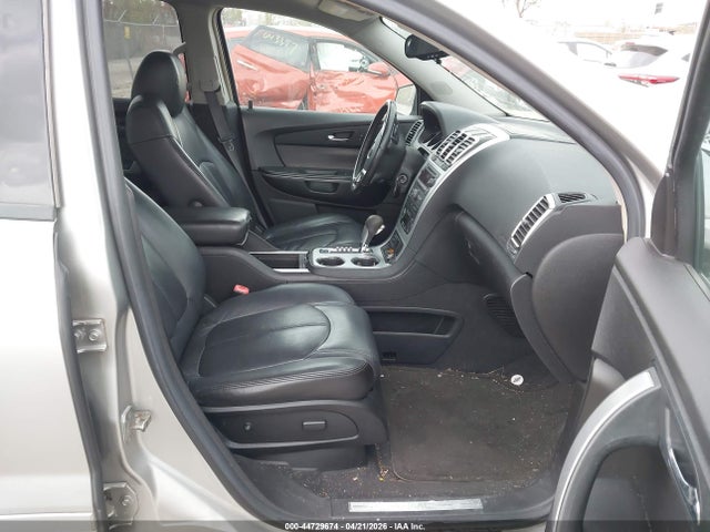 GMC Acadia Sle-1