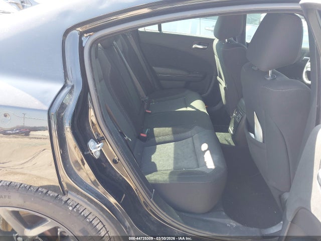 Dodge Charger Sxt Rwd