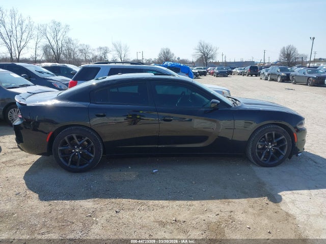 Dodge Charger Sxt Rwd