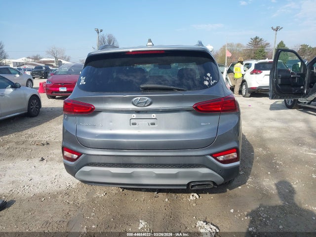 Hyundai SANTA FE Sel Plus