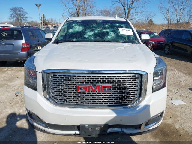 GMC Yukon Denali
