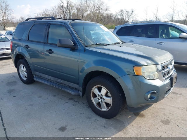 Salvage Ford Escape Image