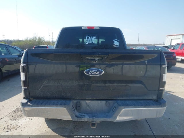 Ford F-150 Lariat