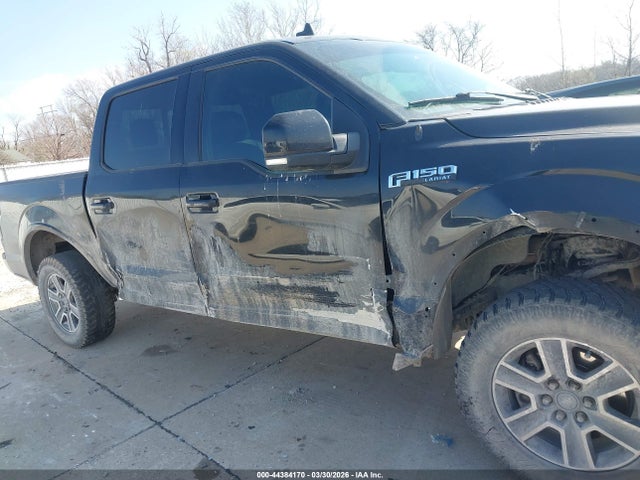 Ford F-150 Lariat